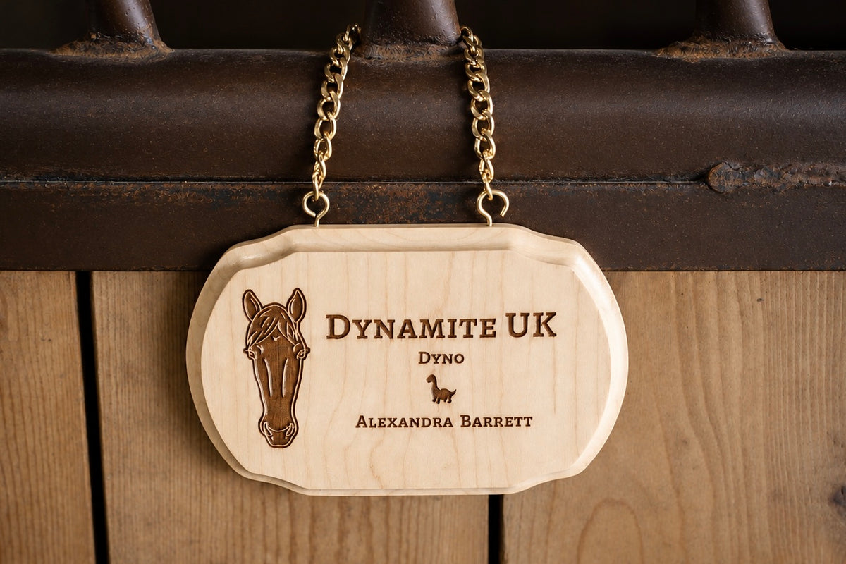 Wooden Stall Plates - Canter Craft