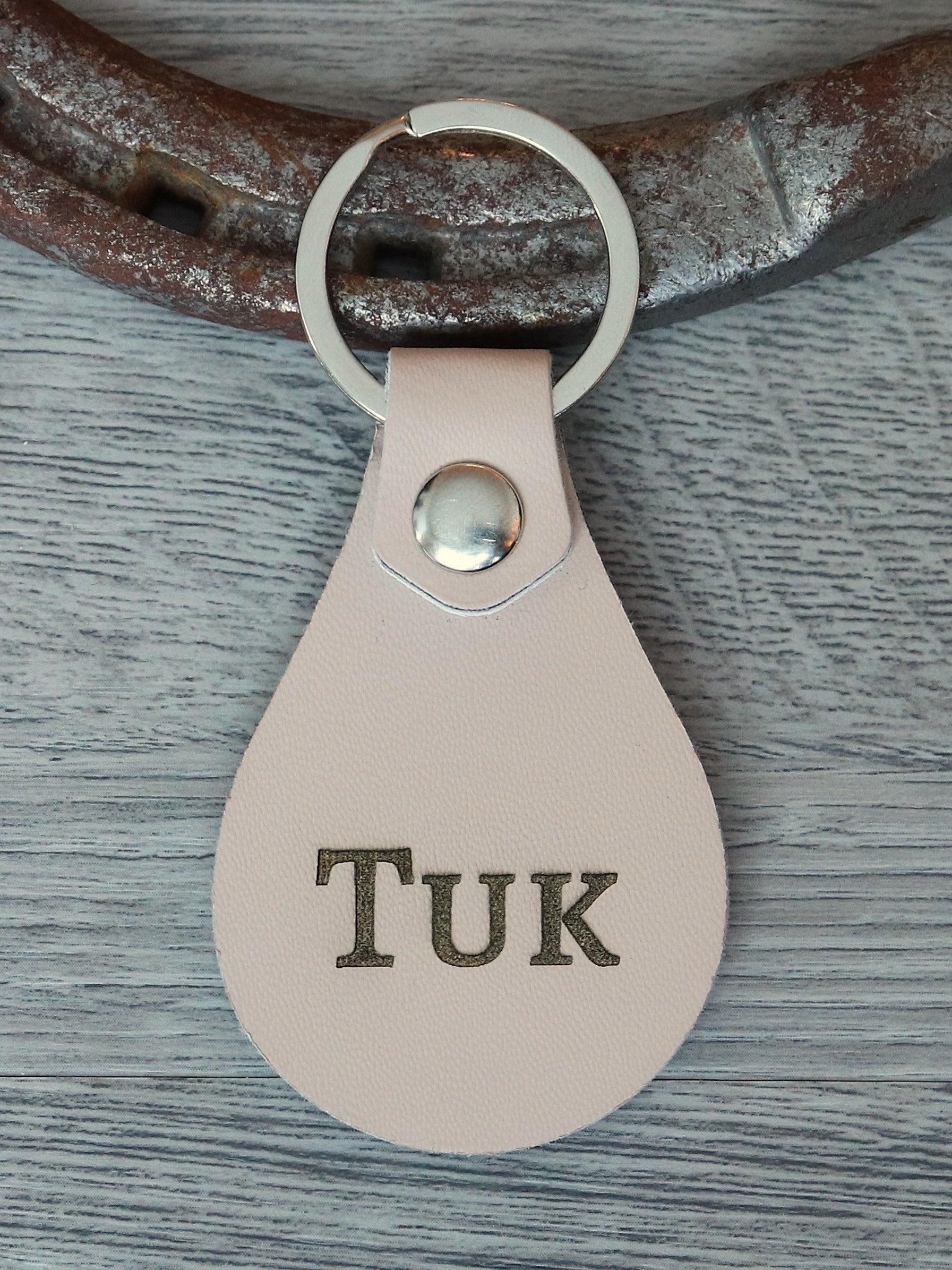 Personalized Round Leather Keychain - Blanket Tag - Canter Craft