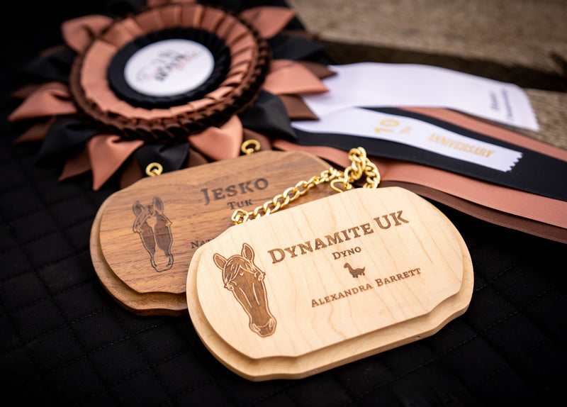 Wooden Stall Plates - Canter Craft